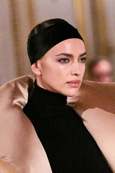 Look 76